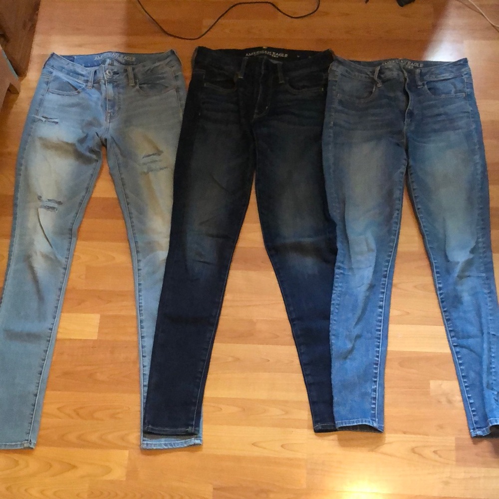 3 pairs of American Eagle skinny jeans.